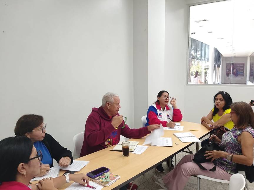 Realizan reunión para actualizar Reglamento del “Lucho&nbsp;Moreno”