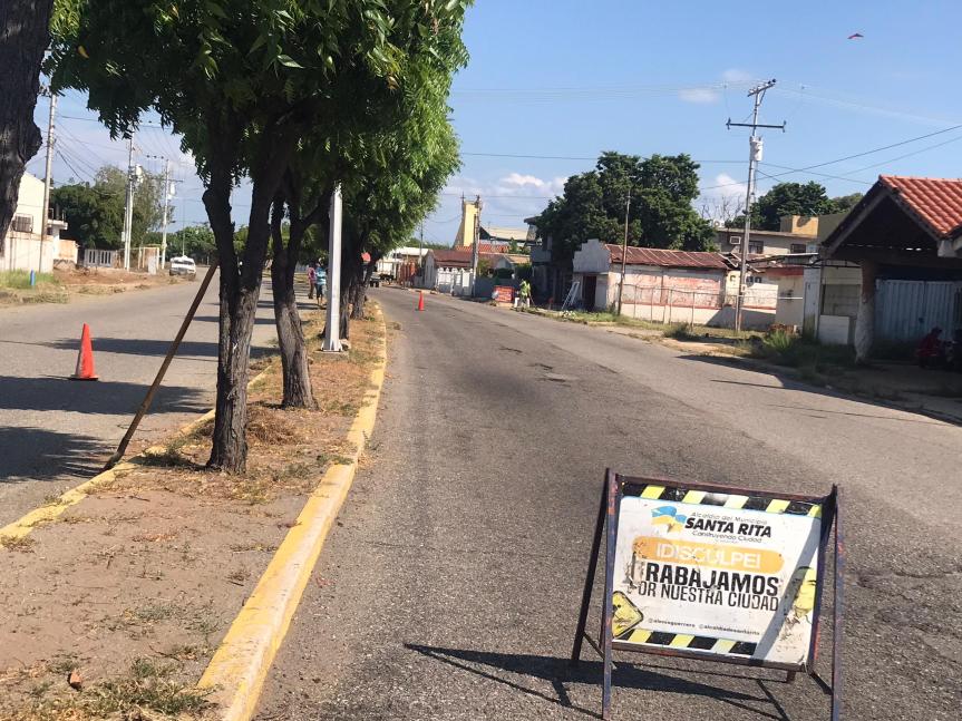 Alcaldía de Santa Rita intensifica labores de limpieza en la avenida Pedro Lucas Urribarrí y en el estadio&nbsp;Roque
