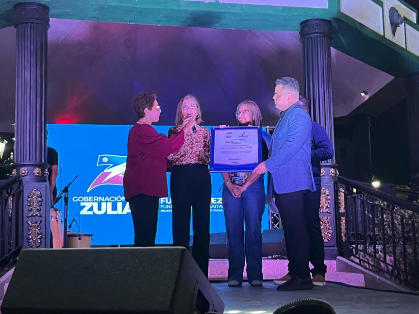 Gobernación del Estado Zulia rinde homenaje Gaitero a la dama de la Gaita Indrig Alexandresscu&nbsp;Müller‎