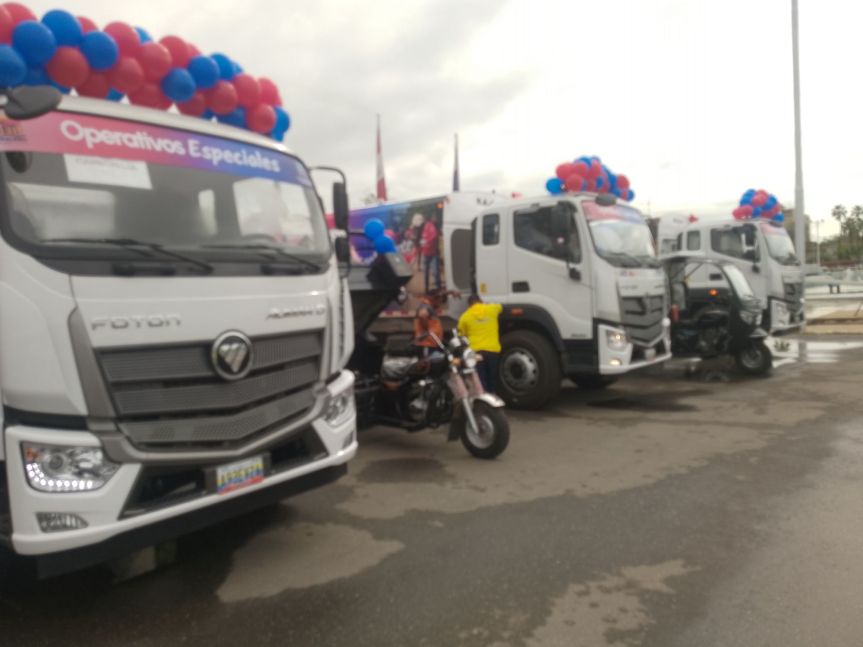 Alcaldía de Maracaibo refuerza plan de limpieza con camiones, trimotos y 150&nbsp;trabajadores