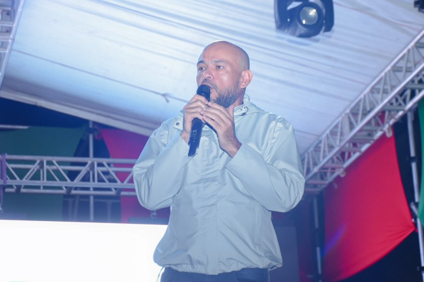 Luces, modernización y alegría: Héctor Soto marca el inicio oficial de la Navidad en el corazón de San&nbsp;Francisco