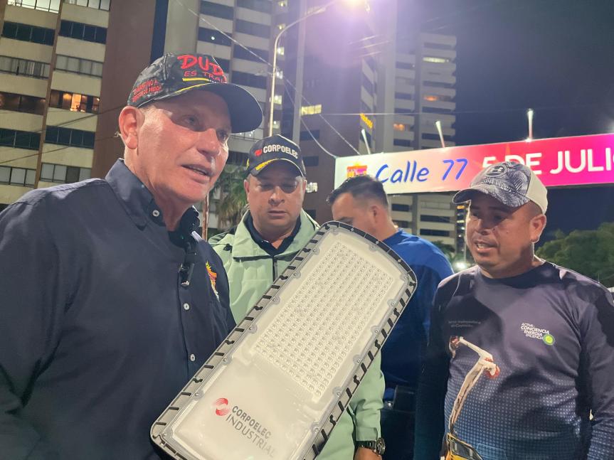 Alcalde Di Martino «En alianza con Corpoelec se han instalado 1.800 luminarias en&nbsp;Maracaibo»