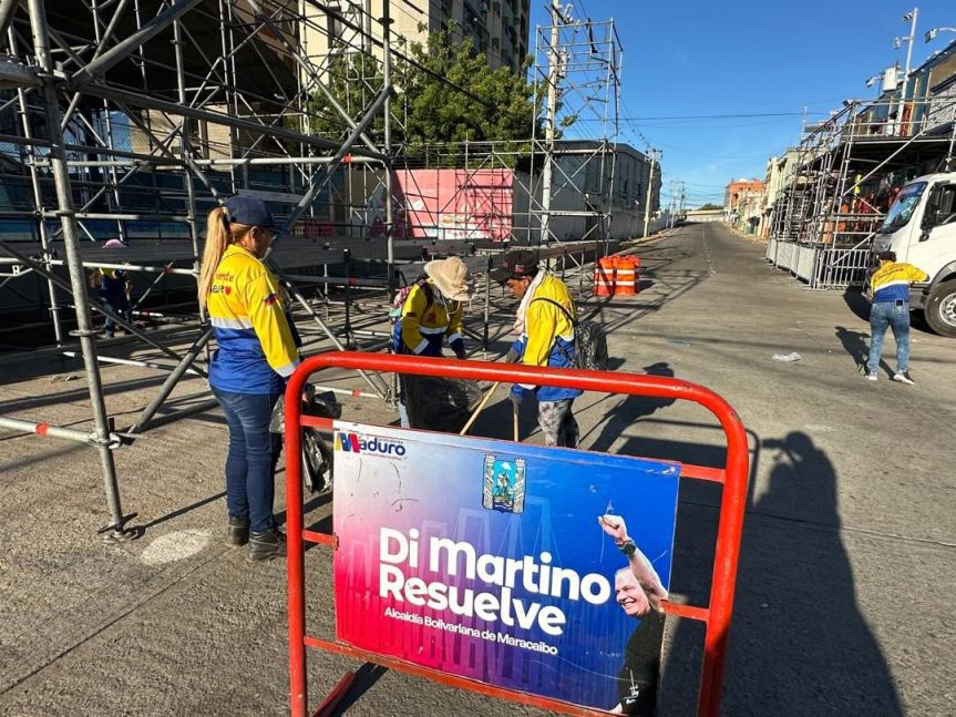 Con más de 300 trabajadores del IMA, IMAU y Fospuca, la Alcaldía de Maracaibo recogió 150 toneladas de desechos del casco central tras&nbsp;festividades