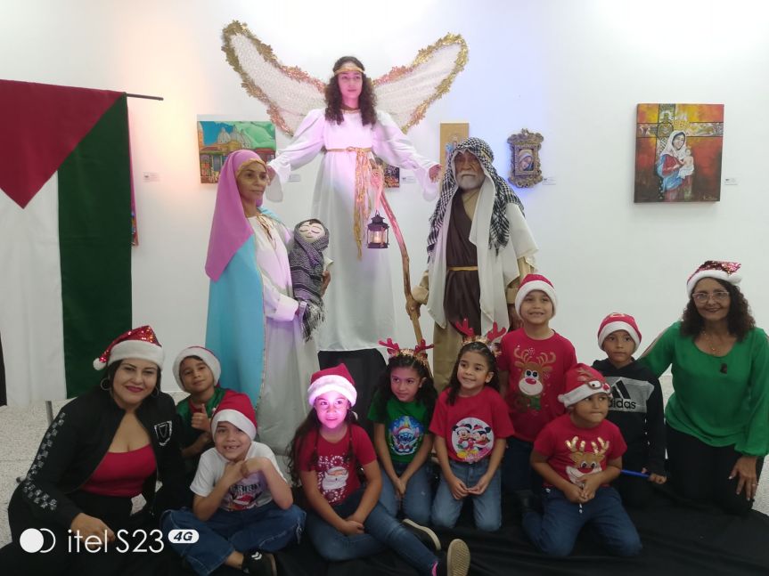 La Luz del Mesías: Una Exposición que Ilumina la Fe y la&nbsp;Tradición