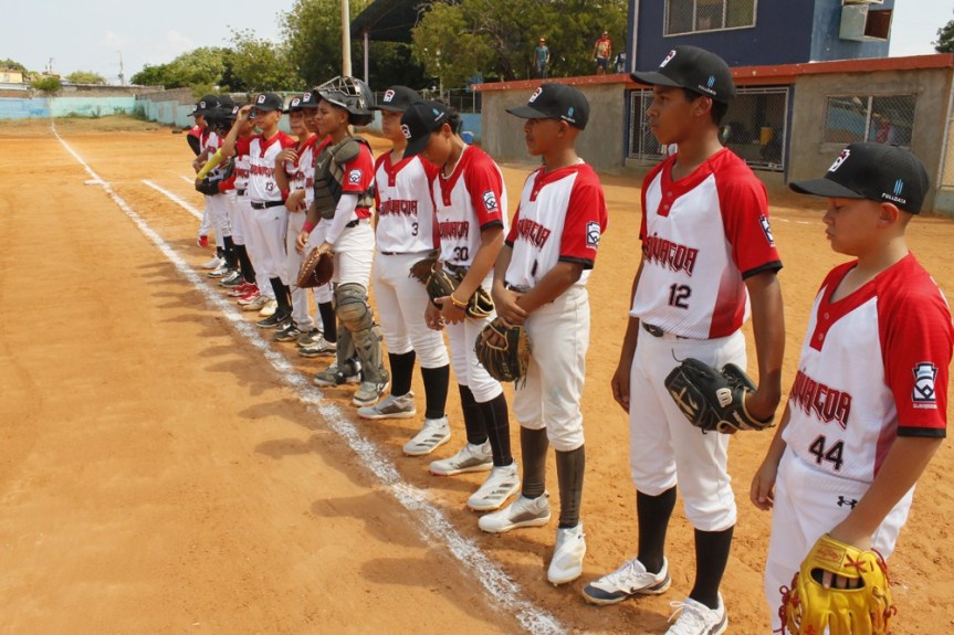 Coquivacoa avanza invicto tras propinar nocaut en la Semifinal&nbsp;Intermedia