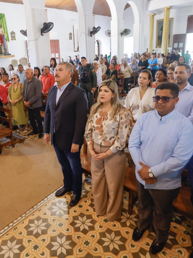 Gobernador Luis Caldera anuncia inicio del Plan Cayapa de la Salud, planta desalinizadora y rehabilitación del templo para Isla de&nbsp;Toas