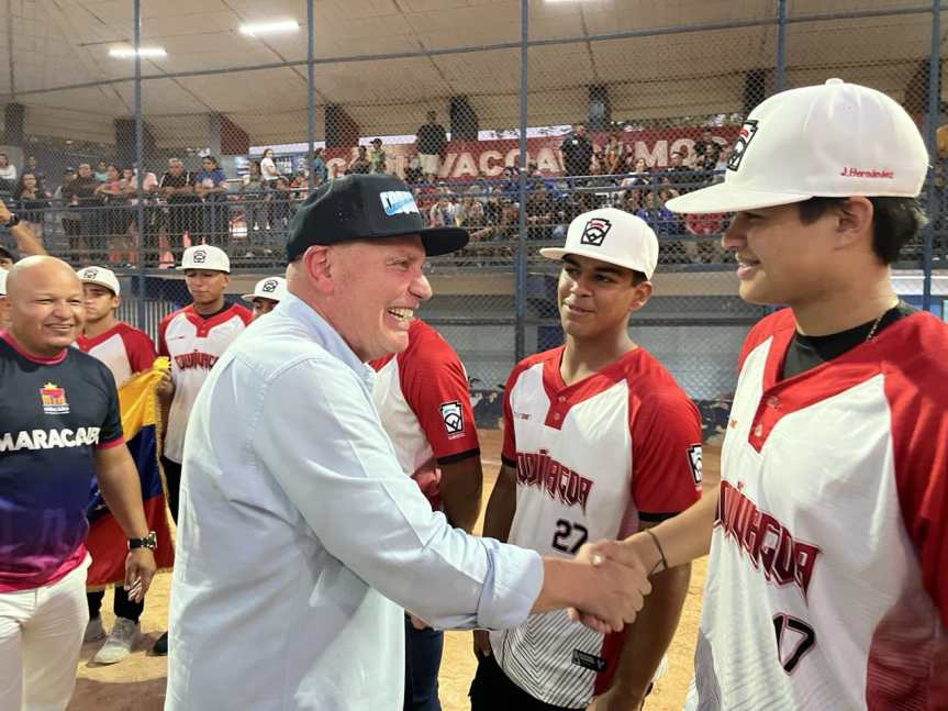Alcaldía de Maracaibo entregó Orden Antonio José de Sucre a Pequeña Liga de&nbsp;Coquivacoa