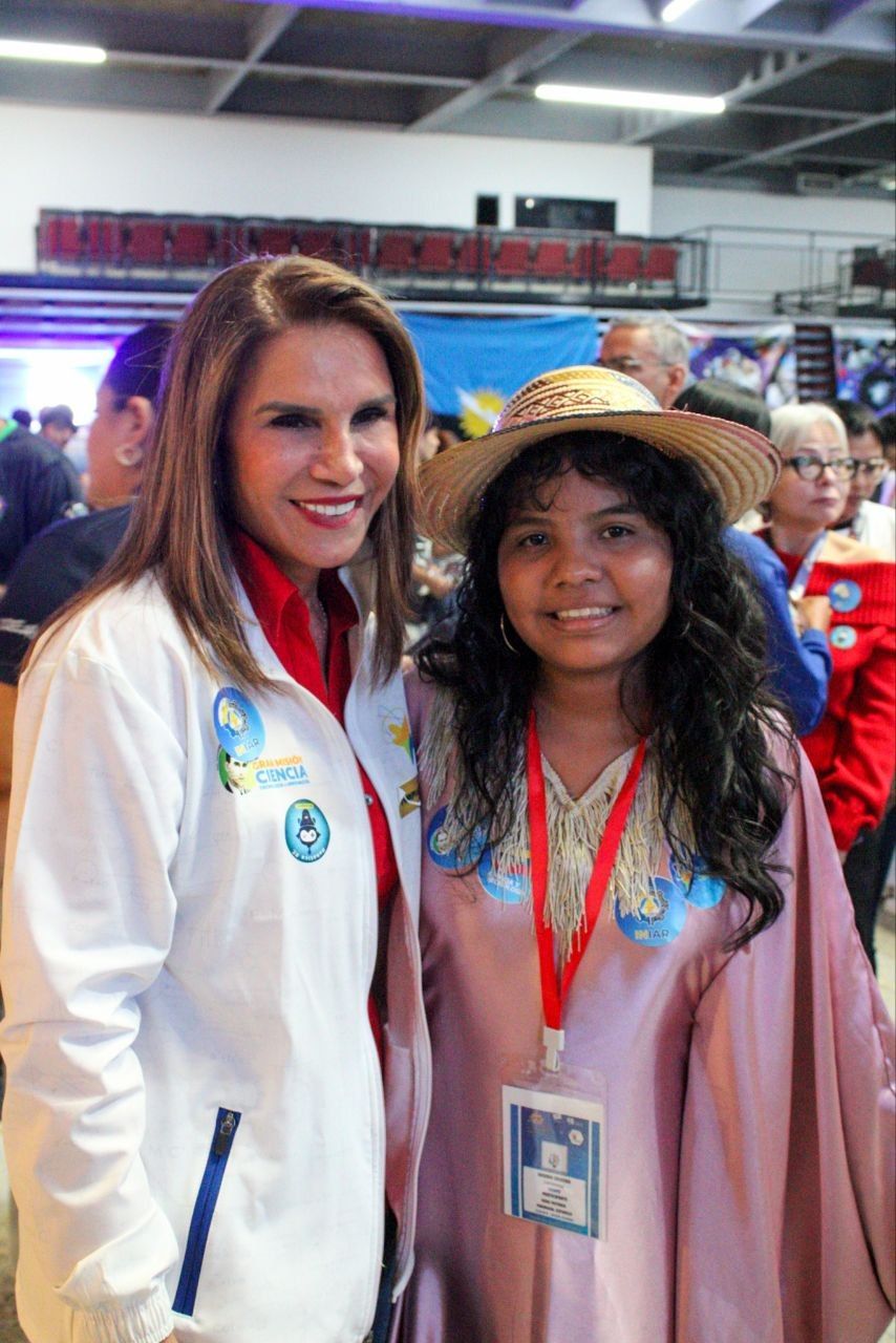 Ana Clara Barboza de Di Martino: “El Zulia va por buen camino en la&nbsp;robótica