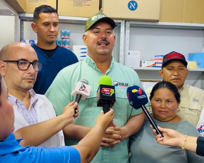 Gobernador Luis Caldera entrega rehabilitado y dotado el Consultorio Popular Clementina&nbsp;Urdaneta